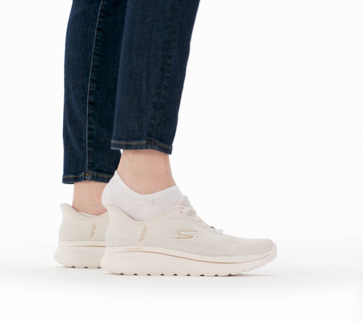 Slip-ins Relaxed Fit: GO WALK Arch Fit N-Joy - Ria | Skechers Women