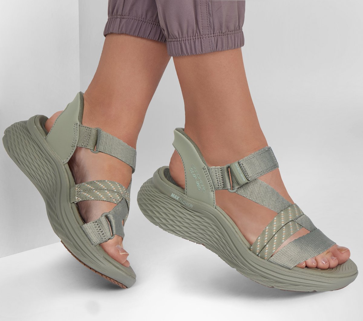 Slip-ins: Max Cushioning Elite 2.0 Sandal - Emery | Skechers Women