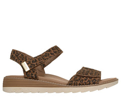 BOBS Arch Fit Oasis - Daisy Steps | Skechers Women