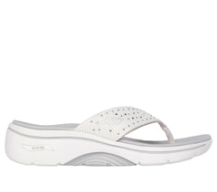 GO WALK Arch Fit 2.0 Sandal - Claire | Skechers Women