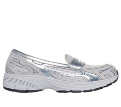 Var-City | Skechers Women