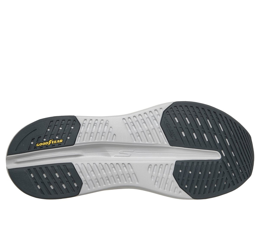 Max Cushioning Glide-Step - Tukker | Skechers Men